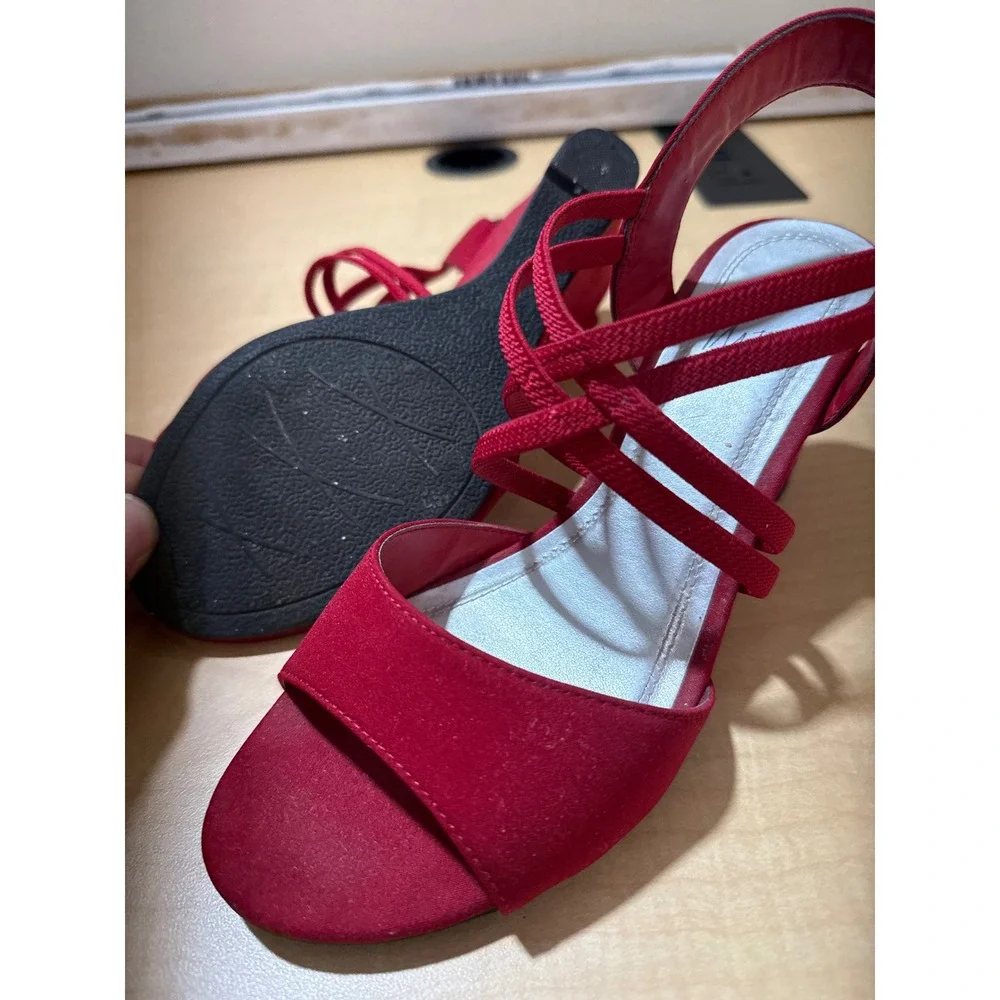Impo Vicci Red Strappy Wedge Sandals Womens 6M Elastic Slingback Open Toe Shoes